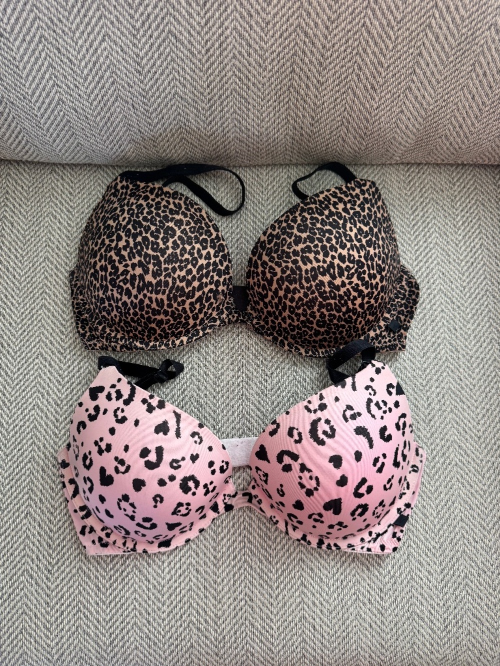 Victoria's Secret Bombshell Push Up Bra Set Cheetah Pink Tan 34D